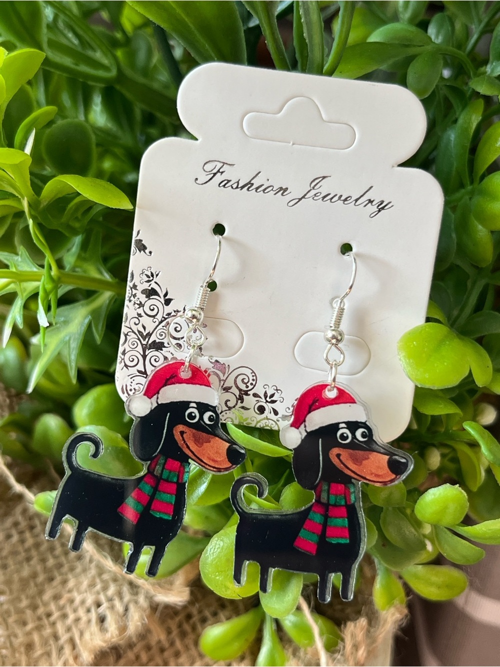Dachshund Dog W/Christmas Hat Acrylic Earrings W/ Paw Print Jewelry Bag ๐พ๐๐พ - Picture 2 of 8